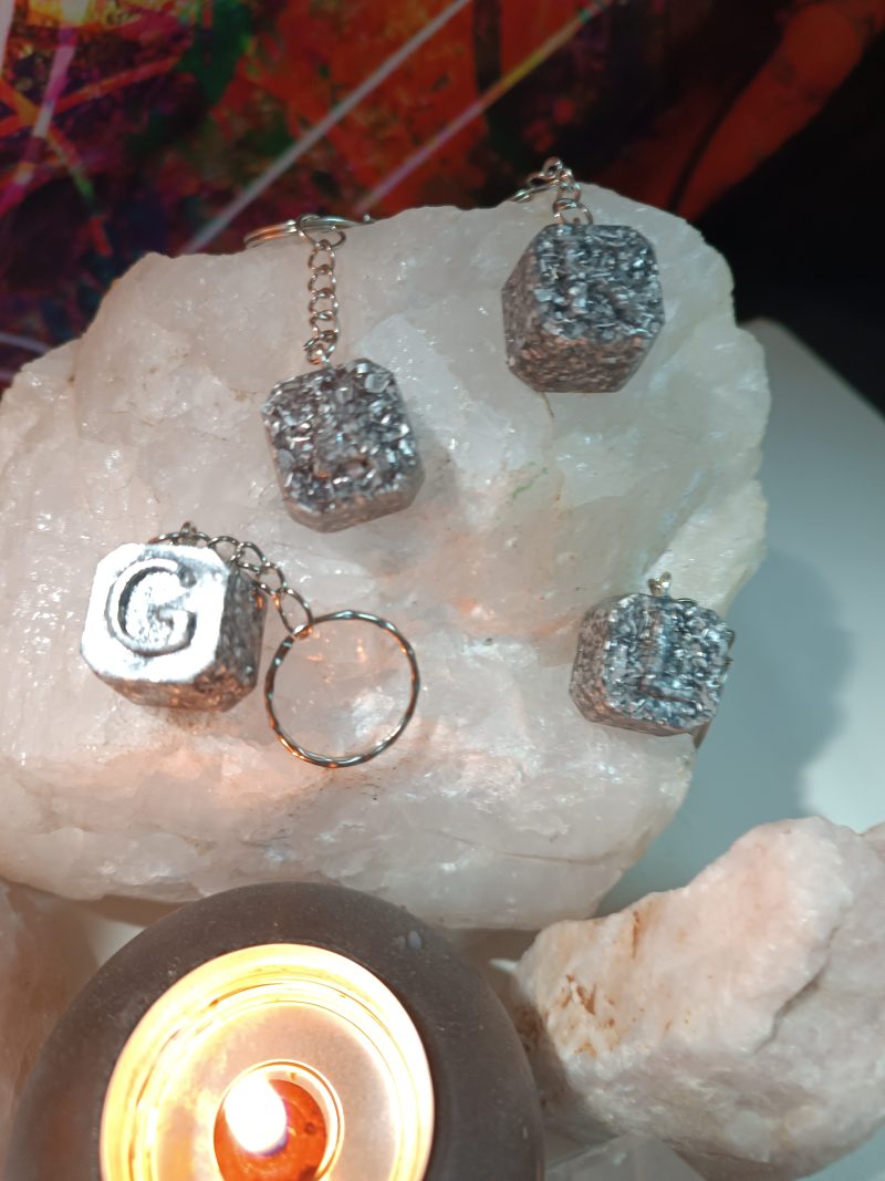 Orgonita / Electronite Llavero con Inicial - Imagen 2
