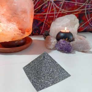 Orgonita / Electronite Pirámide Grande 4 lados