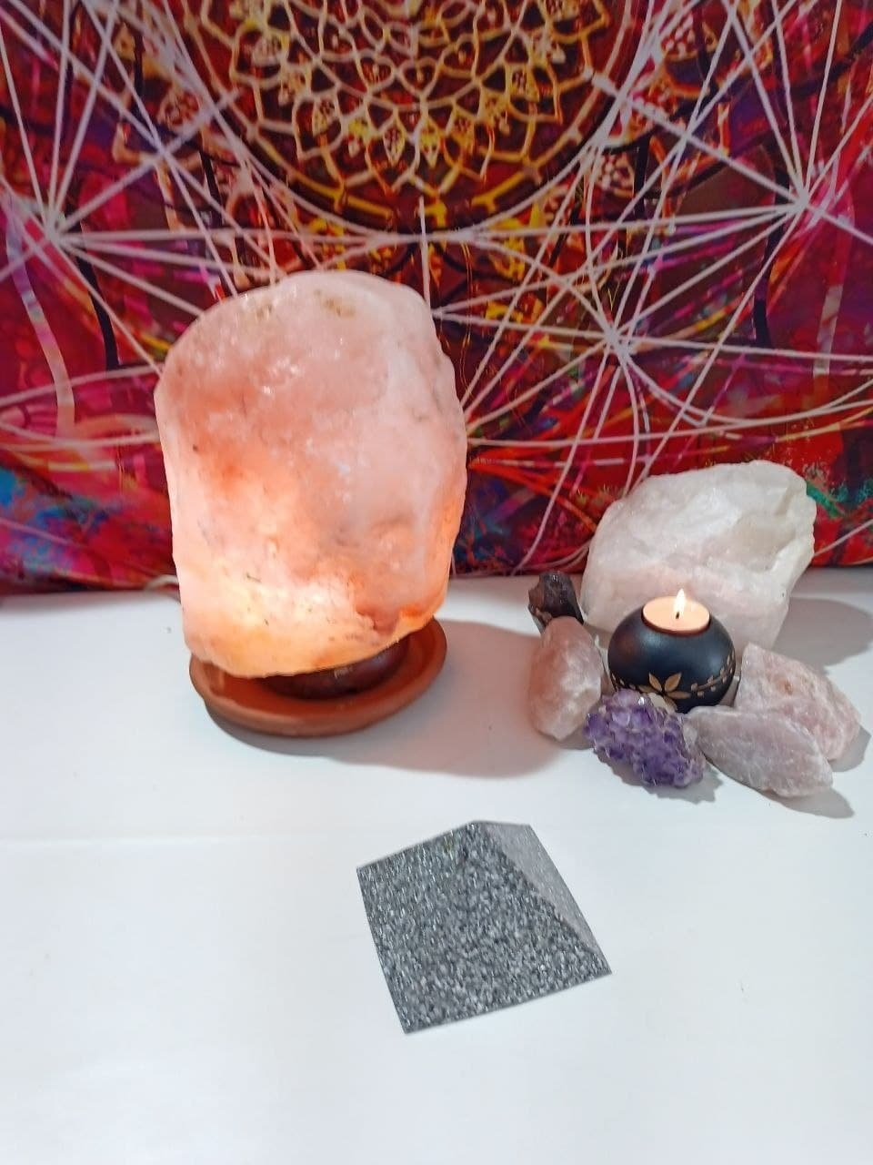 Orgonita / Electronite Pirámide Grande 4 lados - Imagen 3