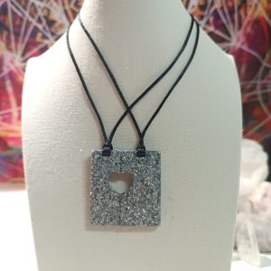 Orgonita / Electronite colgante corazón divisible