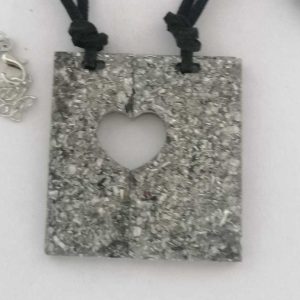 Orgonita / Electronite colgante corazón divisible