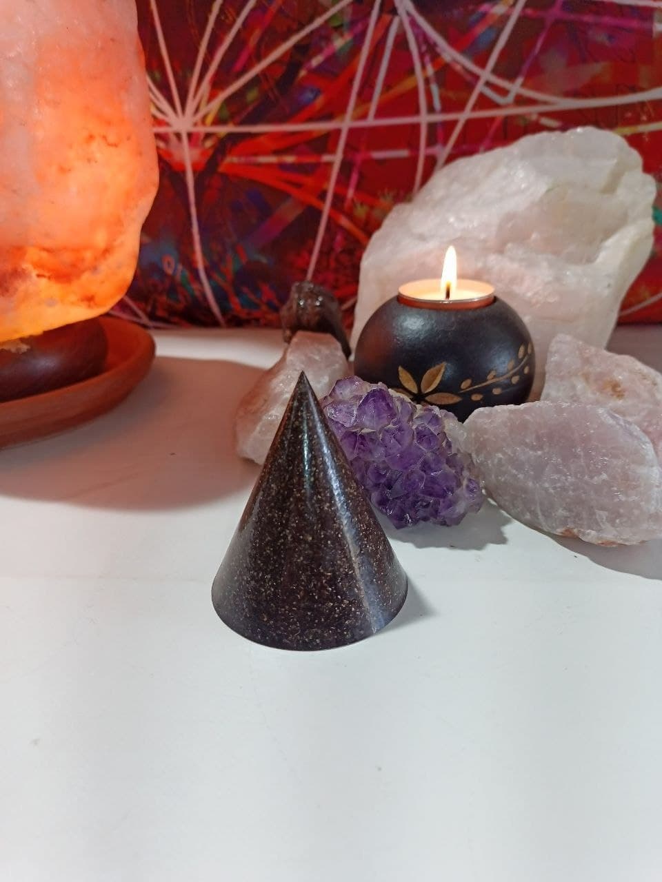 Orgonita VIRUTA DE HIERRO Pirámide cono - Imagen 2