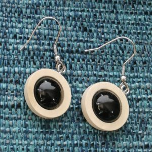 Colgante, pendientes y anillo de Shungita en madera 2 Colores