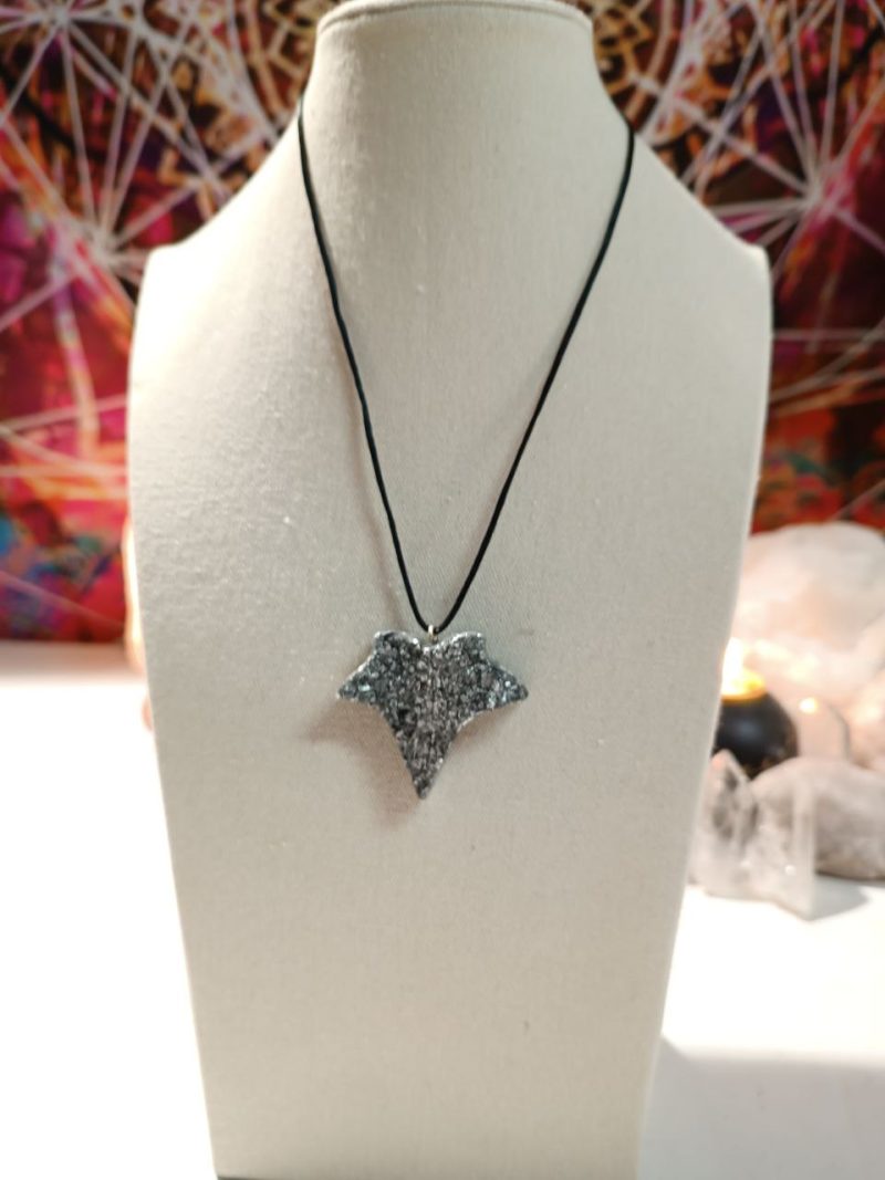 Orgonita / Electronite Colgante Hoja en Punta - Imagen 3