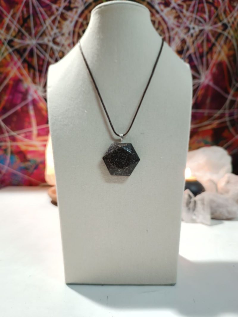 Orgonita VIRUTA PEQUEÑA DE HIERRO colgante Hexágono - Imagen 2