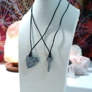 Orgonita / Electronite Colgante corazón y llave