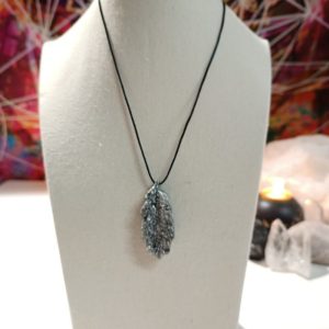 Orgonita / Electronite Colgante Hoja Alargada con Picos