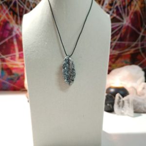 Orgonita / Electronite Colgante Hoja Alargada con Picos