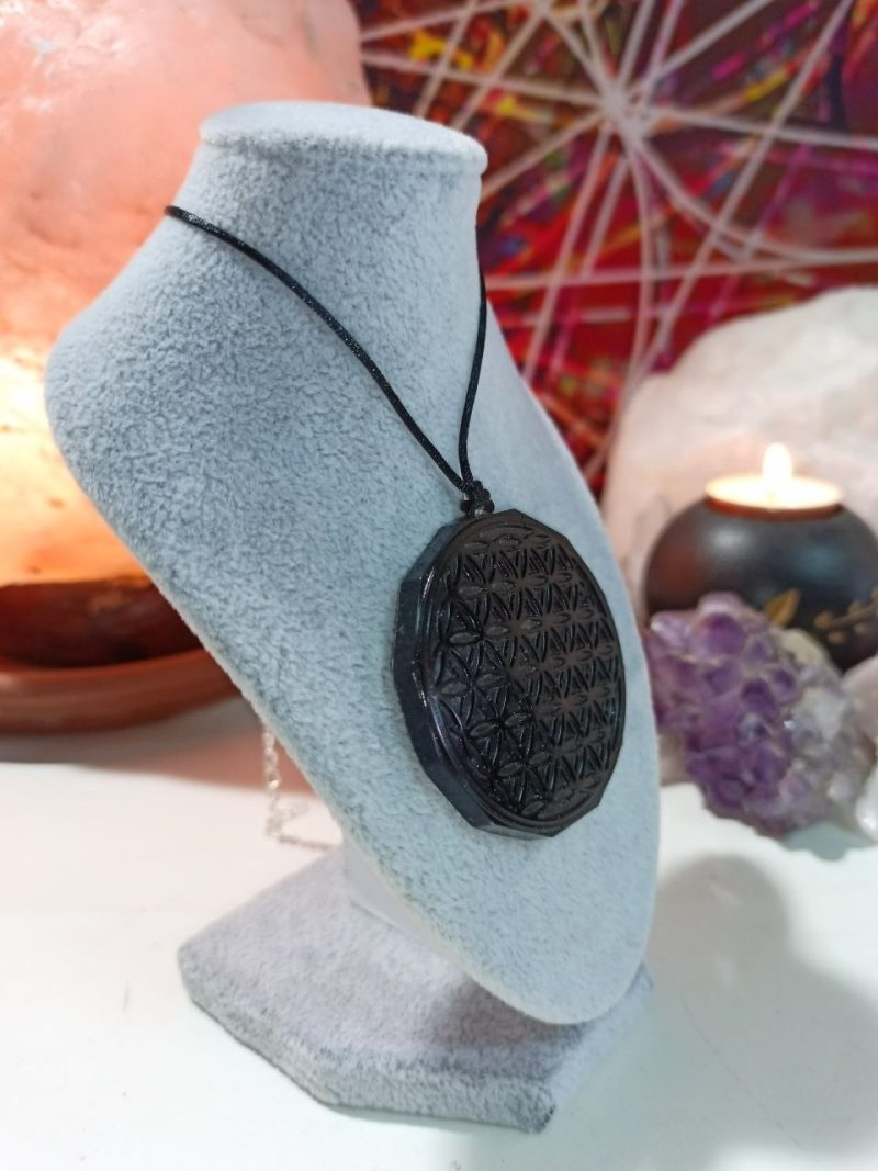 Orgonita Flor de la Vida Magnetita Colgante - Imagen 2