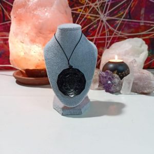 Colgante Orgonita formato Metatrón de Magnetita