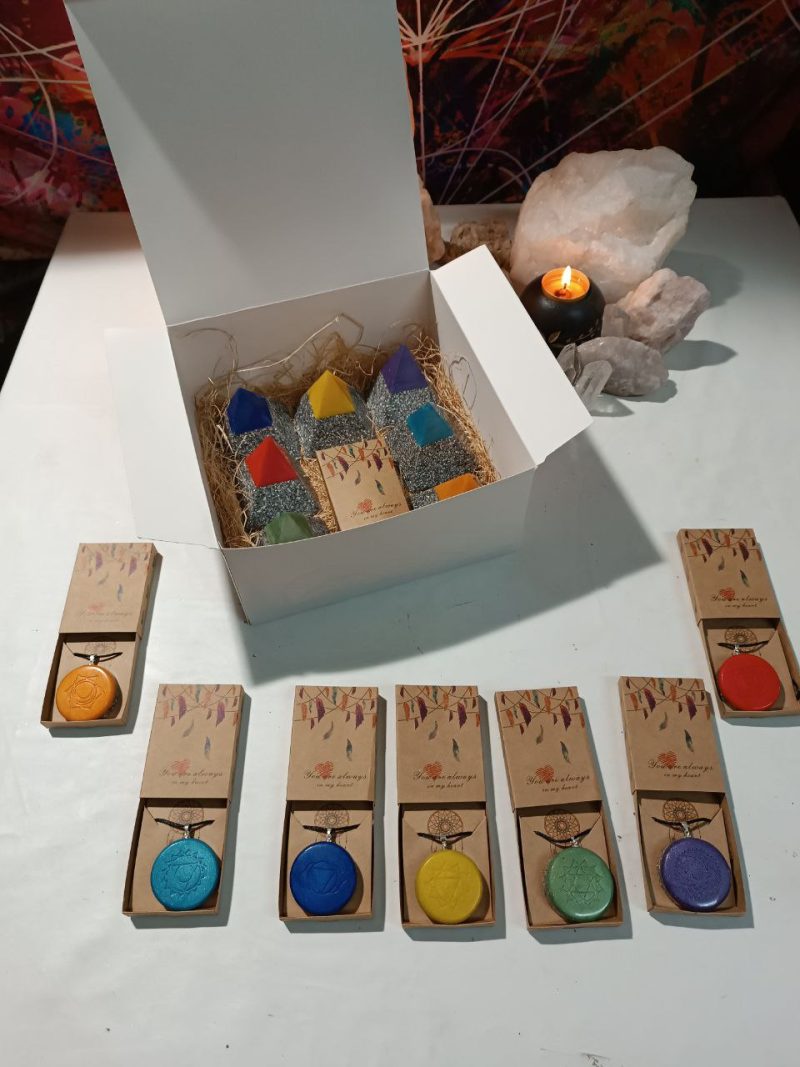 Orgonita / Electronite Conjunto Pirámides Chakras - Imagen 2