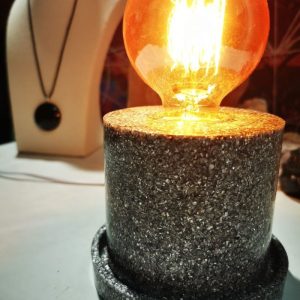 Lámpara formato CILINDRO mesita Orgonita / Electronite